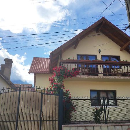 Casa Piatra Craiului Hotel Zărneşti Bagian luar foto