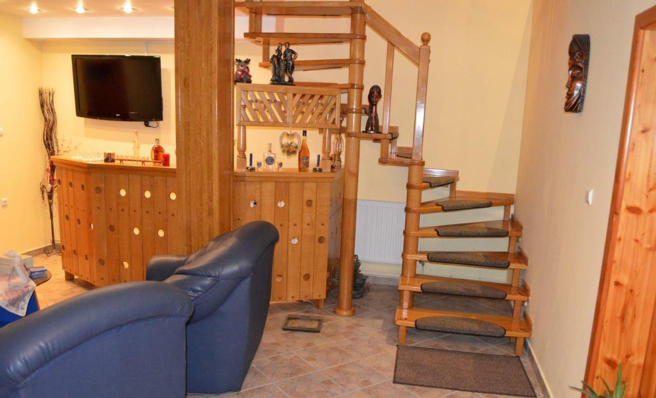 Casa Piatra Craiului Hotel Zărneşti Bagian luar foto