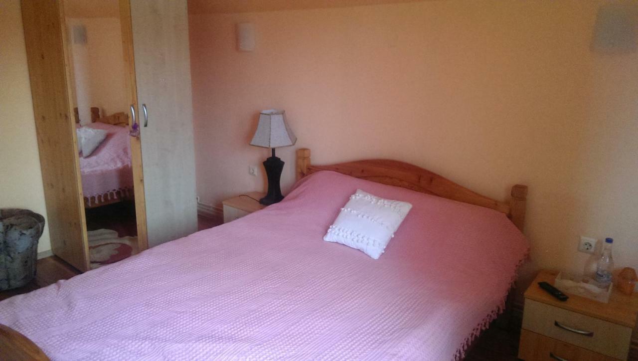 Casa Piatra Craiului Hotel Zărneşti Bagian luar foto